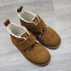 Baby GAP 9 Toddler Tan Suede Fuzzy Cozy Lined Boots Brown